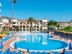 Hotel Puente Real