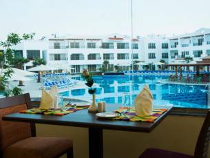 Old Vic Sharm Resort