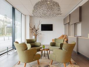 Top 4*-hotel in Den Haag bij Scheveningen incl. ontbijt en NS treinretour