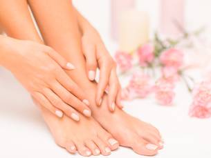 Pedicurebehandeling naar keuze (30-60 min)