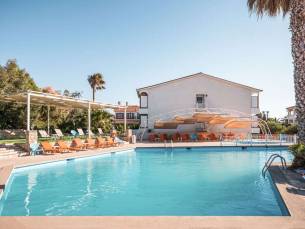 Hydrele Beach Hotel