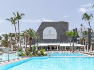 8 daagse vliegvakantie naar Plus Fariones Suite in puerto del carmen, canarische eilanden