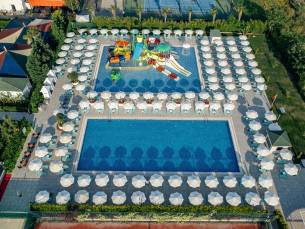 Ramada Resort by Wyndham Lara