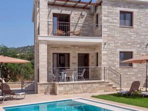 Tesoro Luxury Apartments