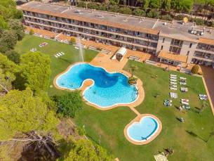 Village Golf Beach