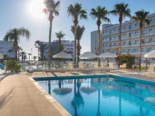 Tsokkos Beach Hotel