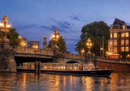 Avondrondvaart door Amsterdam