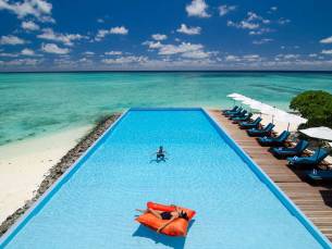 Summer Island Maldives