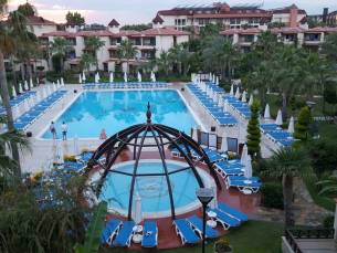 Saphir Hotel & Villas