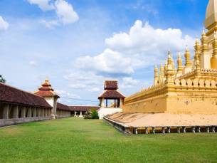 Imposant Laos