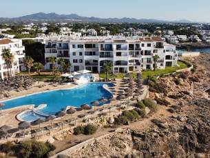 Alua Suites Las Rocas