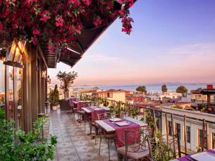 Skalion Hotel