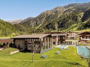Geniet van het natuurrijke Zuid-Tirol in 4*-hotel met wellness incl. ontbijt, lunch en diner!