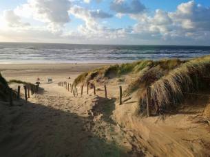 STUNT! ⚡ Combineer stad & strand in Haarlem bij Bloemendaal aan zee incl. ontbijt!