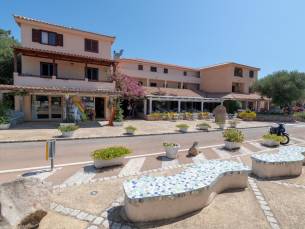 Residence Baia De Bahas