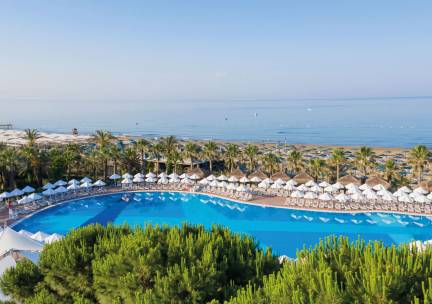 Paloma Oceana Resort