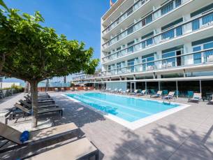 Atenea Port Barcelona Matar&oacute;