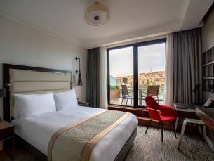 8 daagse vliegvakantie naar Sheraton Istanbul Levent in istanbul, turkije