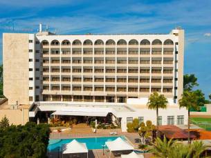Ajax Hotel