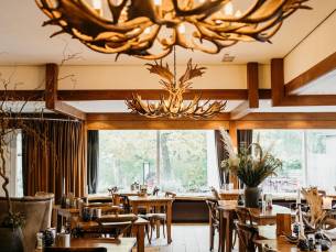 Genieten in een natuurrijke omgeving en nabij het strand in Rockanje incl. ontbijt, diner en toegang tot sauna
