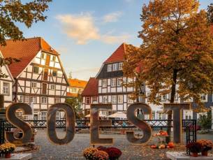 Verblijf midden in het charmante Soest in Duitsland incl. ontbijt & 3-gangendiner!!