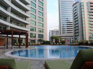 Time Oak Hotel & Suites