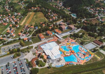Beleef met de hele familie de ultieme ontspanning in het LUXE 4*-Hotel Well, Kroati&euml; o.b.v. halfpension + onbeperkt toegang tot Water Planet, Aqualuna & Sauna World