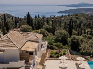 Askos Suites
