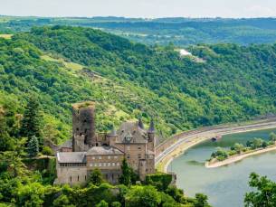 FLASHDEAL! ⚡️ Verblijf 3 of 5 DAGEN op de heuvel boven de Rijn en de Lahn bij Koblenz incl. ontbijt en diner!