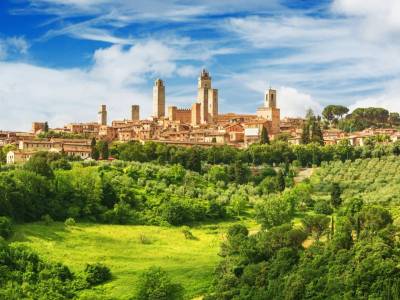 Reis door het hart van Italië met een fly & drive Rome en Toscane incl. vlucht, ontbijt en huurauto