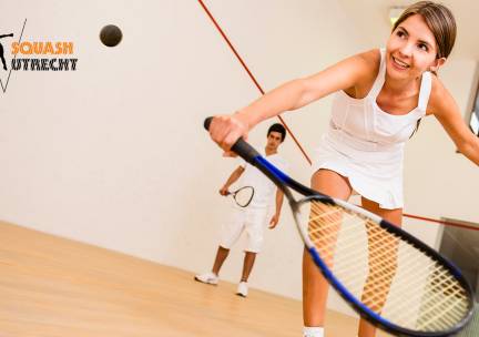 Squashen (45 min) + 2 rackets + balletje
