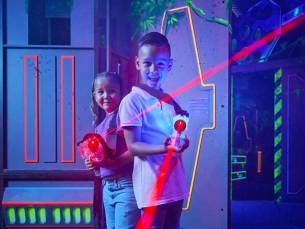 Lasergamen incl. onbeperkt ranja & zakje chips