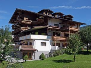 Charmant hotel met wellness in Mayrhofen het hart van Tirol incl. ontbijt en 4-gangendiner