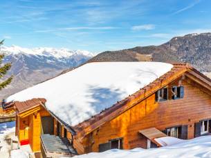 Chalet Quatre Vall&eacute;es