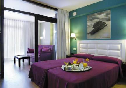 Evenia Olympic Palace