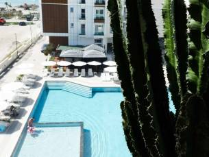 Naos Luxury Hotel