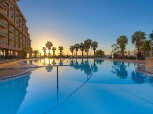 The Views Oasis Hotel