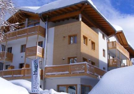 Hotel Alpine Mugon