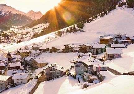 8 daagse vliegvakantie naar Gipfelherz in ischgl, oostenrijk