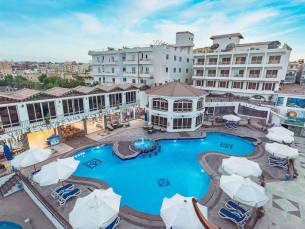 Minamark Beach Resort