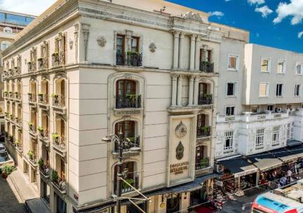 Romance Istanbul Hotel
