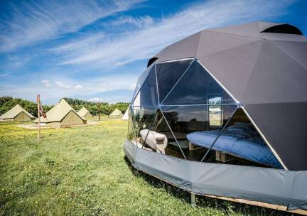 Cast Away Dome (inclusief ontbijt)