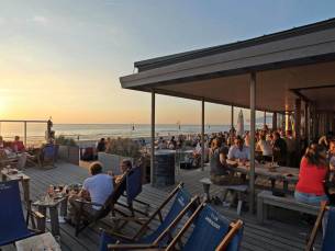 STUNT! ⚡ Combineer stad & strand in Haarlem bij Bloemendaal aan zee incl. ontbijt!