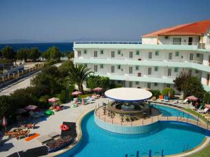 Bayside Hotel Katsaras