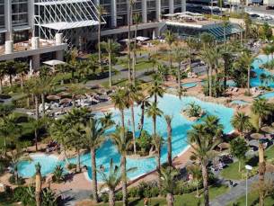 8 daagse vliegvakantie naar Melia Benidorm in benidorm, spanje