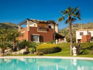 Alcantara Resort
