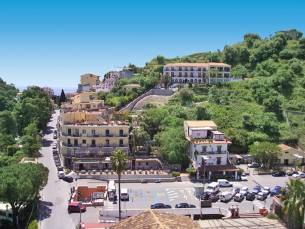 8 daagse vliegvakantie naar Villa Bianca Resort in taormina, italie