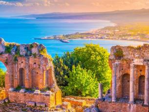 Fly & drive door het klassieke Sicilië voor jong en oud incl. vlucht, hotels met ontbijt en huurauto