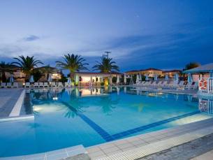 Golden Sun Hotel