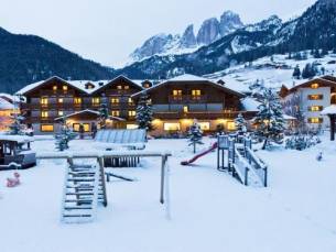 Hotel Sella Ronda & Dependance Serenella